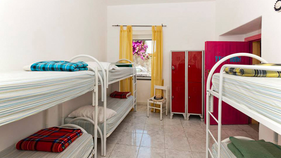 pink-room-1 pink-room-1